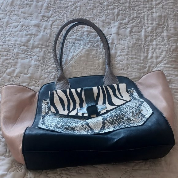 Guess bag - Picture 4 of 4